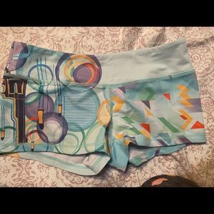 Feed Me Fight Me Shorts Size M